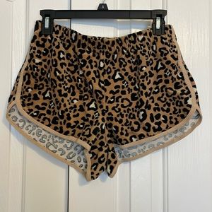 Leopard velour shorts